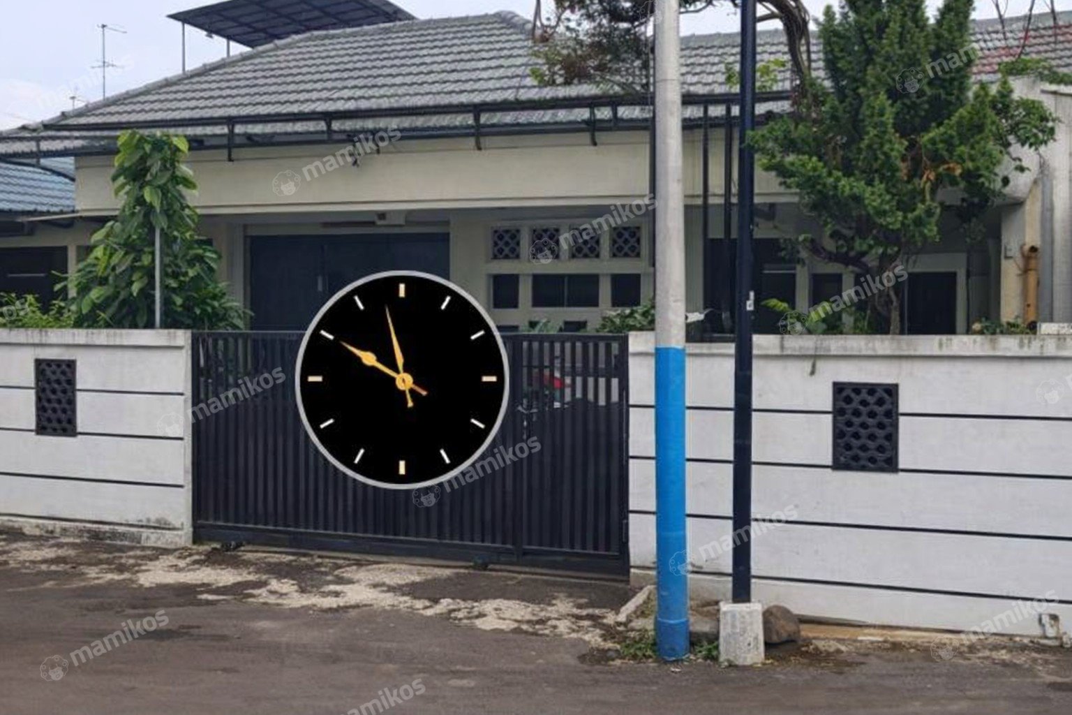 Rumah Sertifikat SHM 7 Kamar Tidur 4 Kamar Mandi Jatiwaringin Jakarta Timur