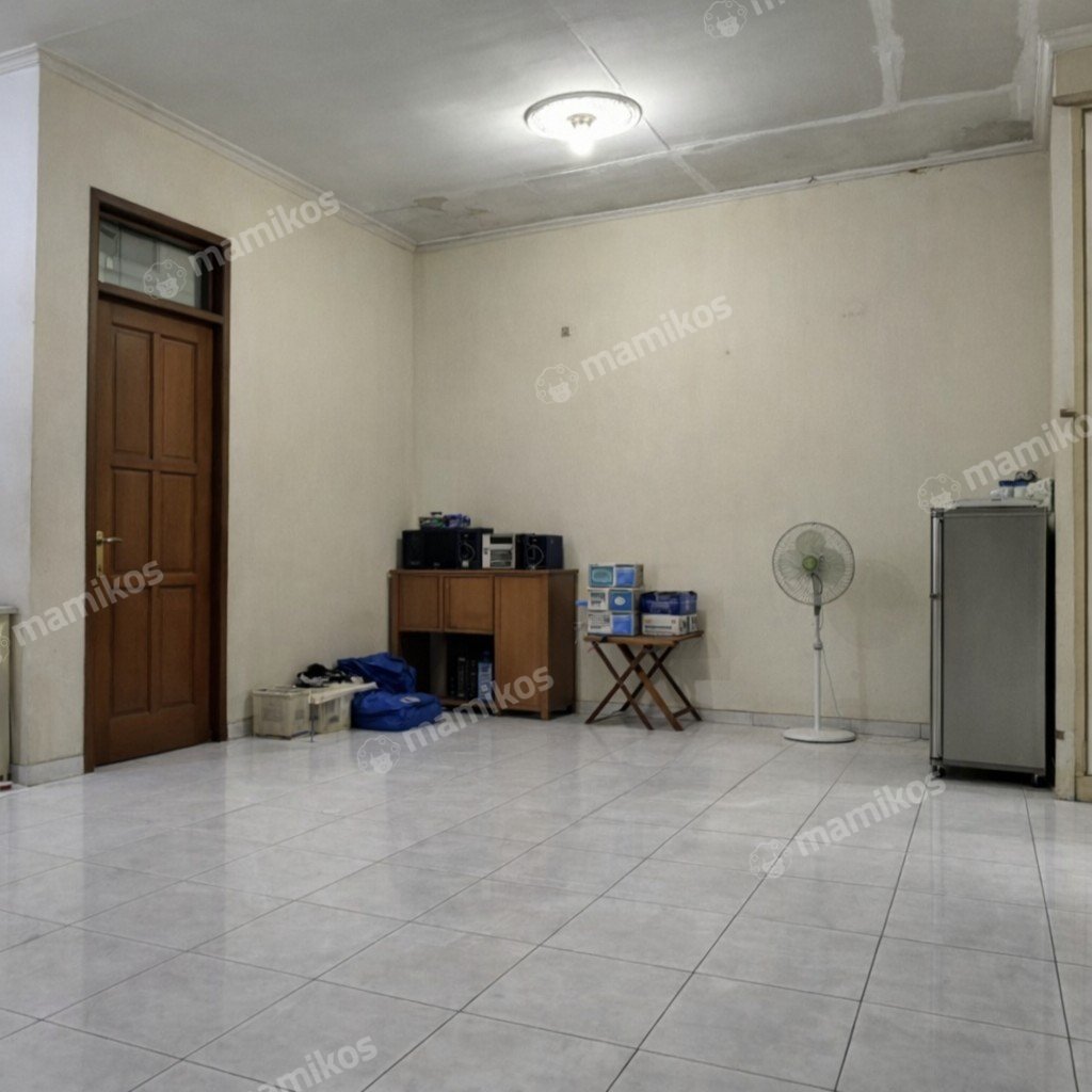 Rumah Sertifikat SHM 3 Kamar Tidur 2 Kamar Mandi Cipete Jakarta Selatan - Photo 3