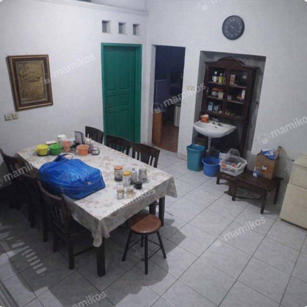 Rumah Sertifikat SHM 6 Kamar Tidur 6 Kamar Mandi Pesanggrahan Jakarta Selatan - Photo 2