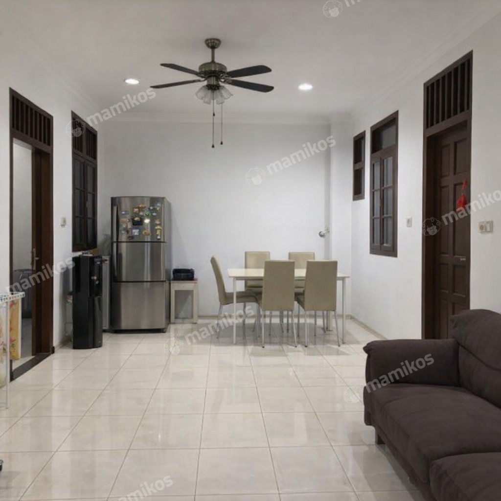 Rumah Sertifikat SHM 3 Kamar Tidur 2 Kamar Mandi Citra Garden Jakarta Barat - Photo 2