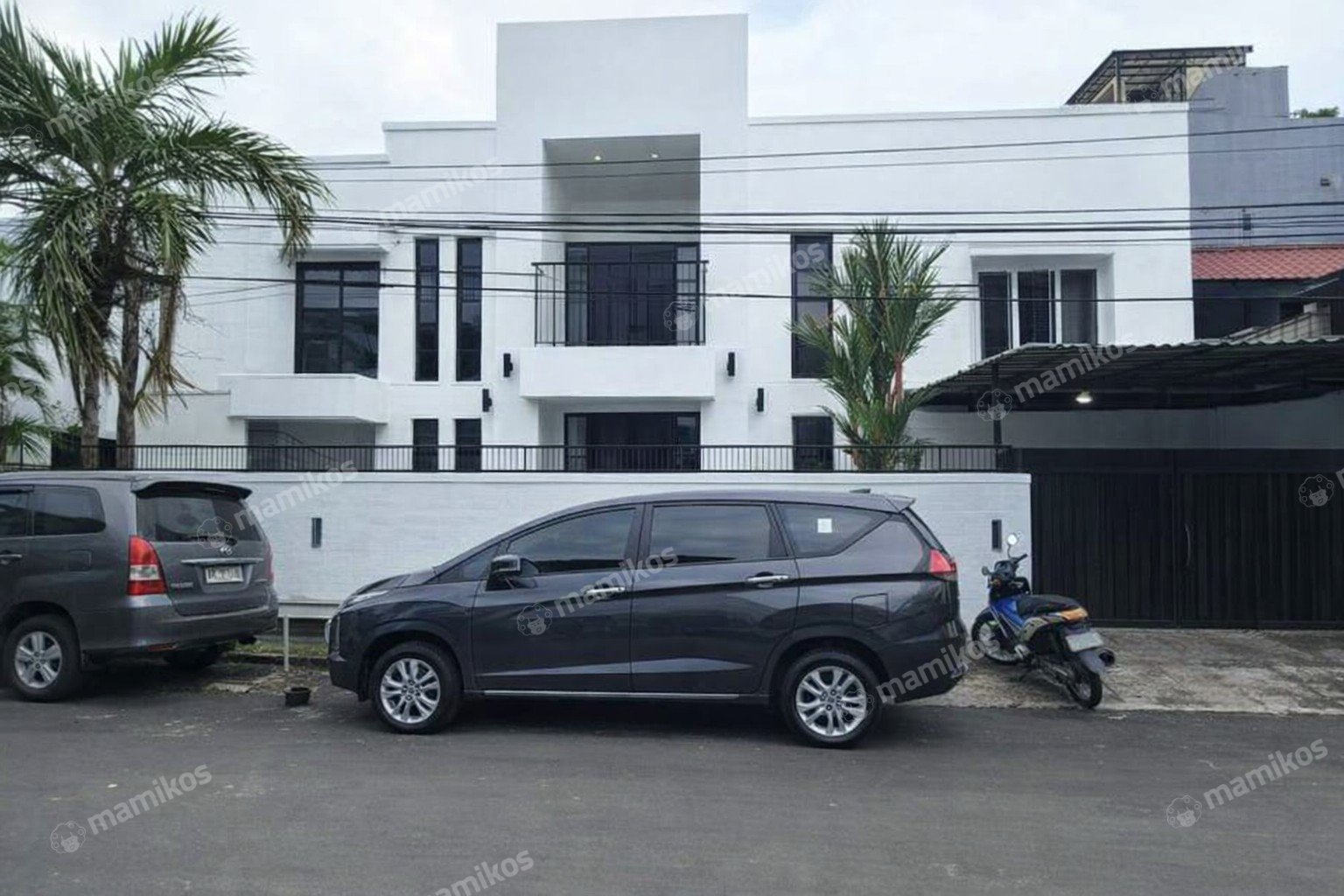 Rumah 6KT 6KM Tanjung Duren Jakarta Barat