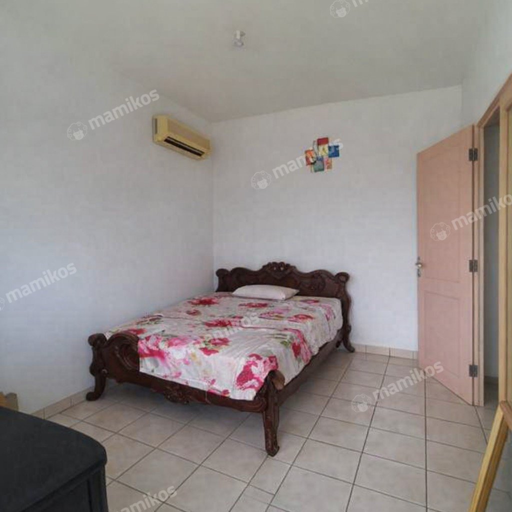 Rumah Sertifikat HGB 4 Kamar Tidur 4 Kamar Mandi Kota Wisata Jakarta Timur - Photo 4