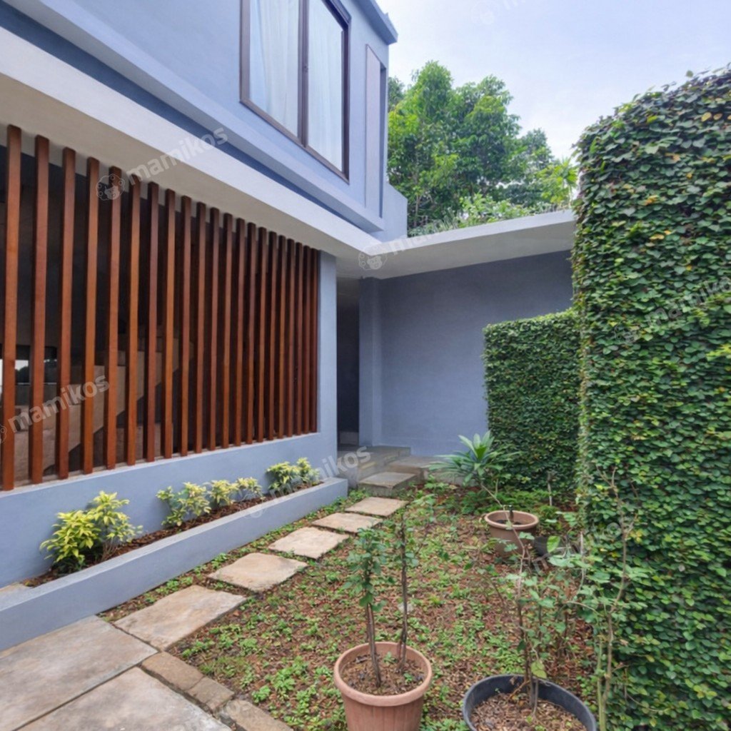 Rumah Sertifikat SHM 3 Kamar Tidur 3 Kamar Mandi Pondok Indah Jakarta Selatan - Photo 3
