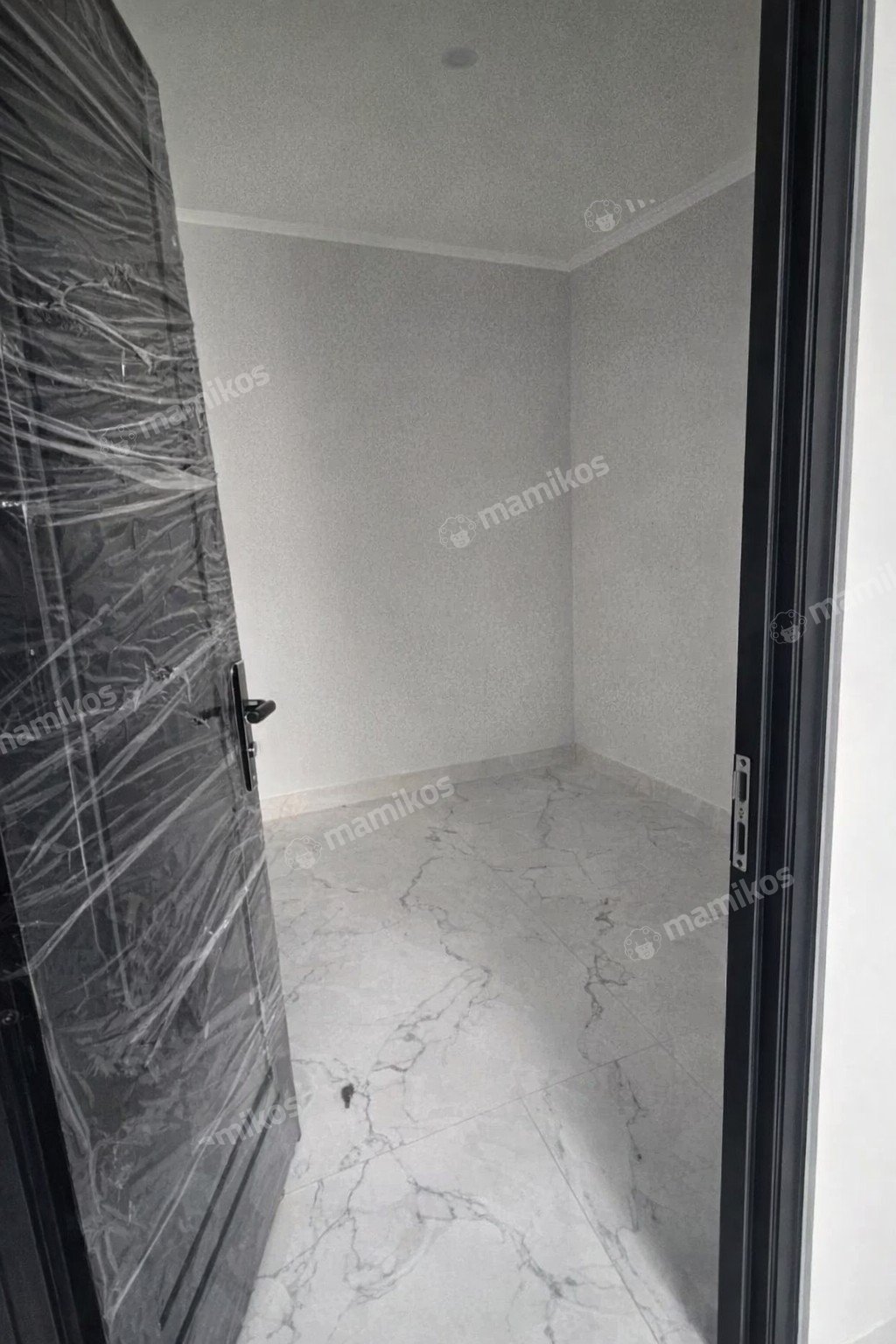 Rumah Sertifikat SHM 3 Kamar Tidur 2 Kamar Mandi Ciracas Jakarta Timur - Photo 2