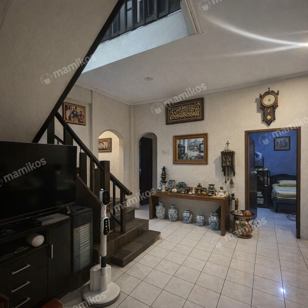 Rumah Sertifikat SHM 5 Kamar Tidur 4 Kamar Mandi Gandaria Jakarta Selatan - Photo 2