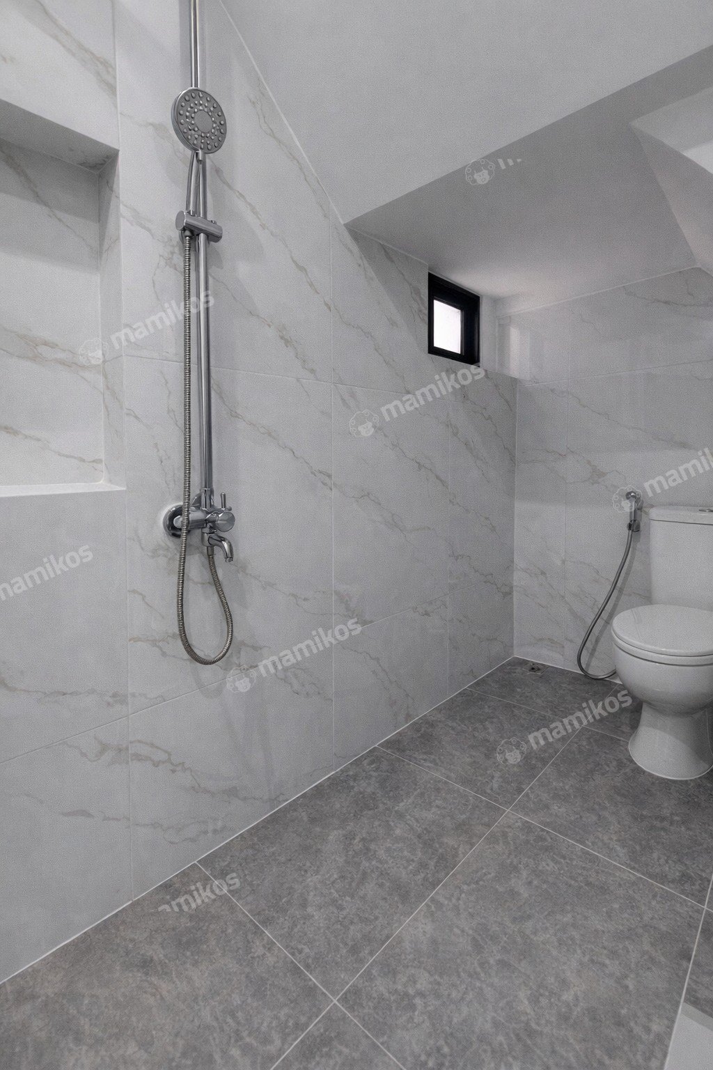 Rumah Sertifikat SHM 4 Kamar Tidur 3 Kamar Mandi Tanjung Duren Jakarta Barat - Photo 4