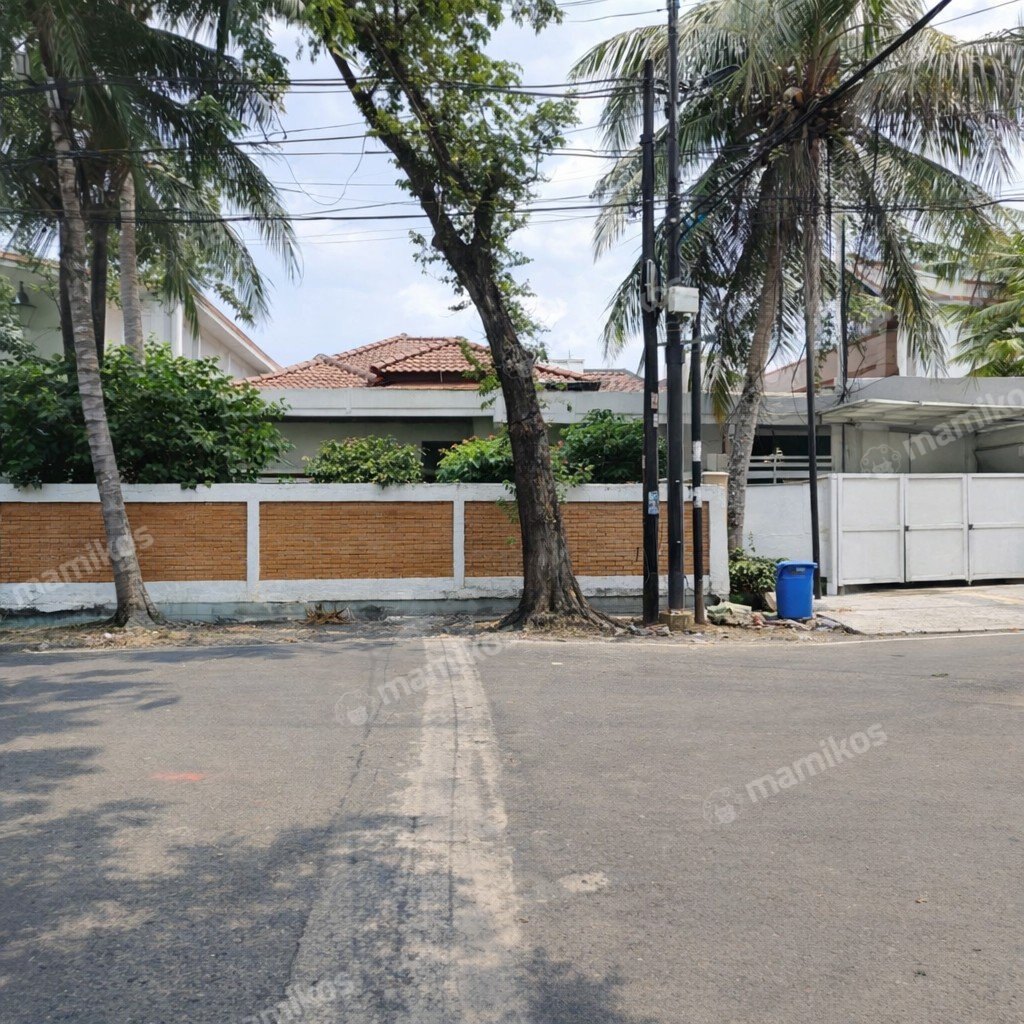 Rumah Sertifikat SHM 6 Kamar Tidur 5 Kamar Mandi Pulo Gadung Jakarta Timur - Photo 2