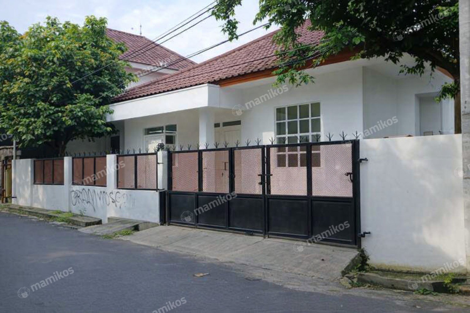 Rumah Sertifikat SHM 2 Kamar Tidur 3 Kamar Mandi Cipinang Jakarta Timur
