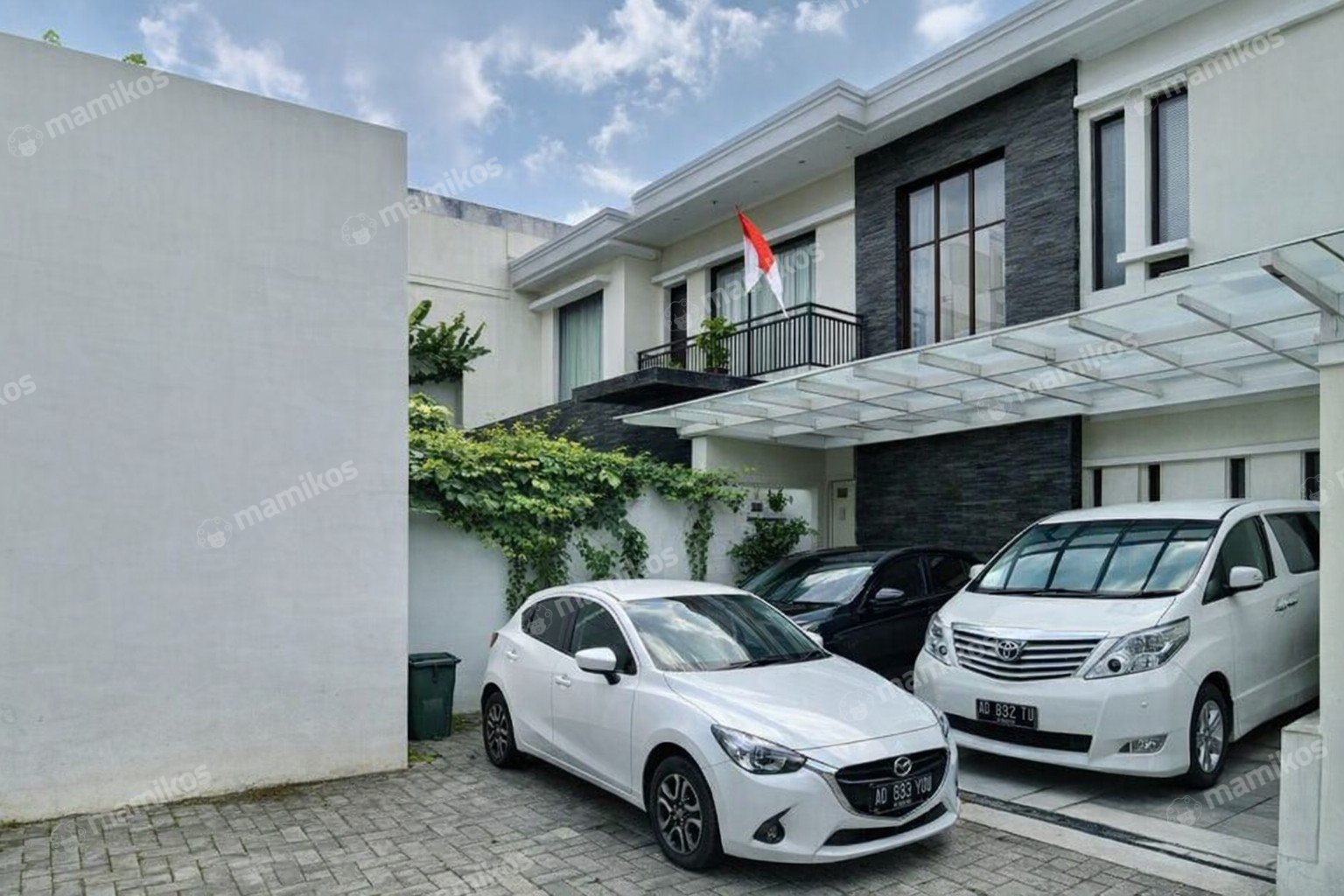Rumah Sertifikat SHM 5 Kamar Tidur 5 Kamar Mandi Duren Tiga Jakarta Selatan