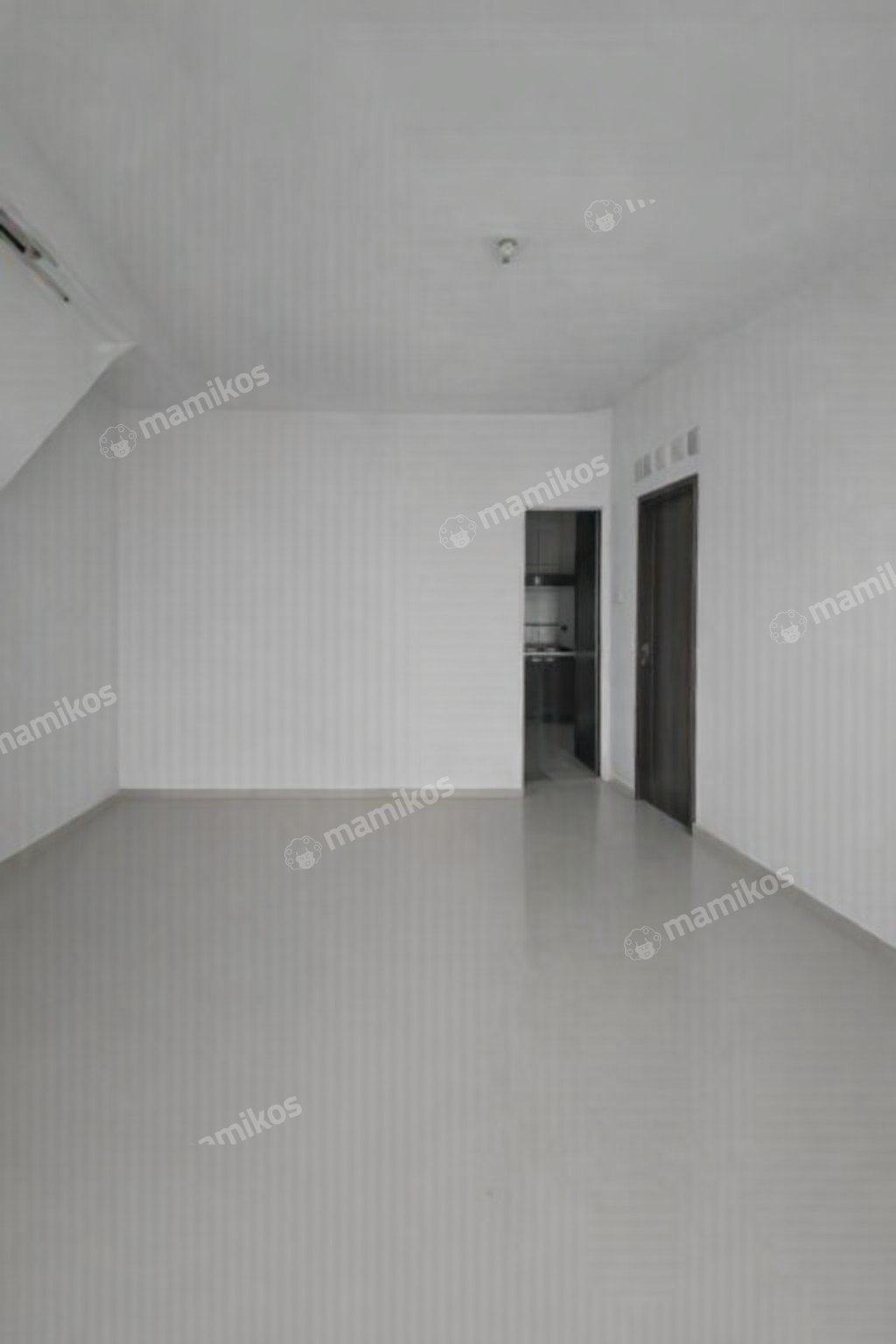 Rumah Sertifikat SHM 3 Kamar Tidur 2 Kamar Mandi Cengkareng Barat Jakarta Barat - Photo 2