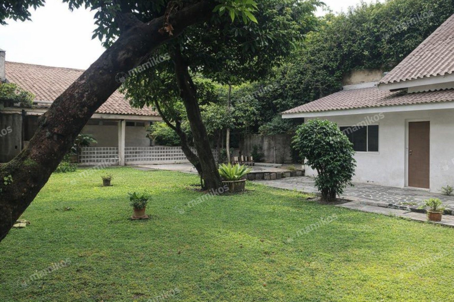 Rumah Sertifikat SHM 4 Kamar Tidur 3 Kamar Mandi Menteng Dalam Jakarta Selatan - Photo 5