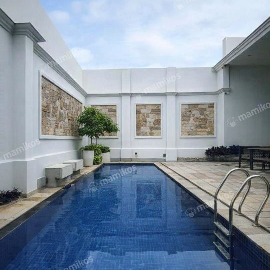Rumah Sertifikat SHM 5 Kamar Tidur 5 Kamar Mandi Jatinegara Jakarta Timur - Photo 2