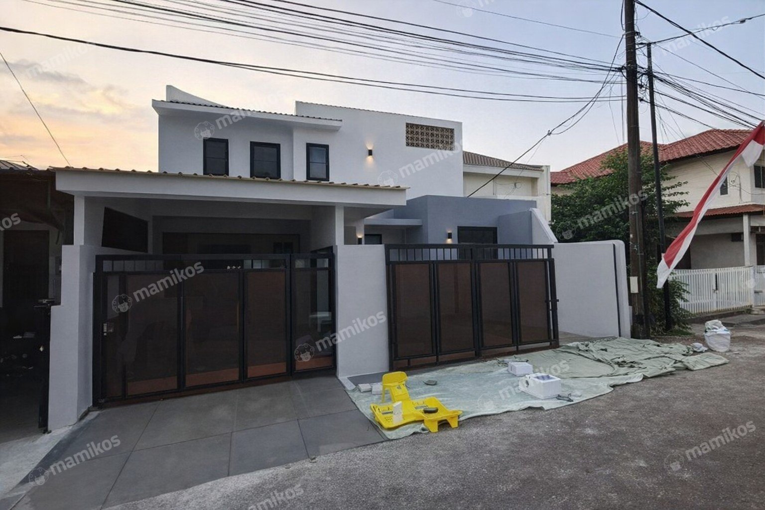 Rumah Sertifikat SHM 5 Kamar Tidur 4 Kamar Mandi Sektor 1 - Bintaro Jakarta Selatan