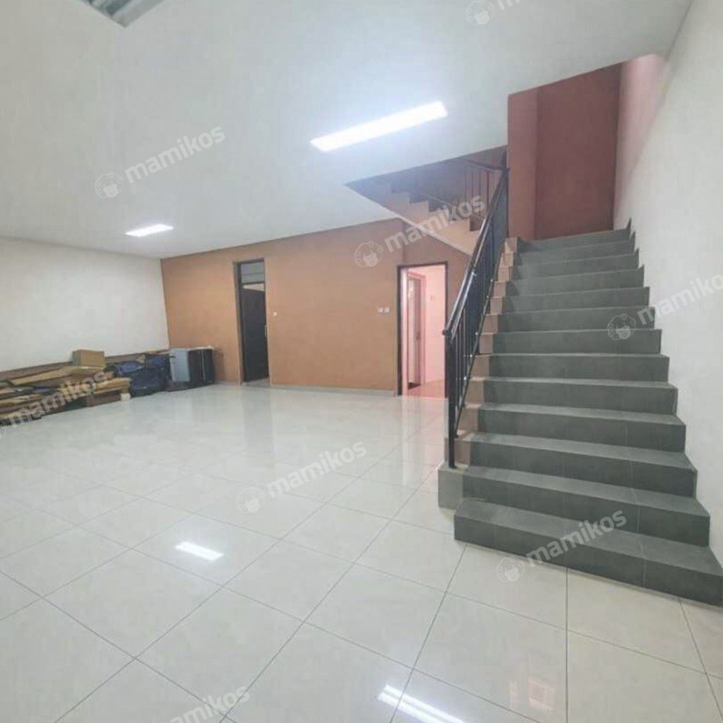 Rumah Sertifikat SHM 4 Kamar Tidur 3 Kamar Mandi Kayu Putih Jakarta Timur - Photo 4