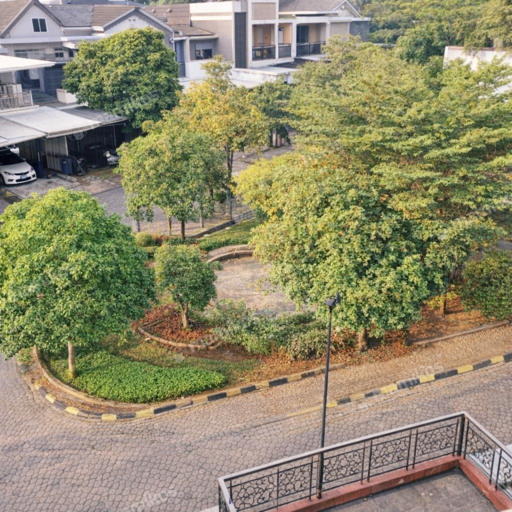 Rumah Sertifikat SHM 6 Kamar Tidur 5 Kamar Mandi Cengkareng Jakarta Barat - Photo 4