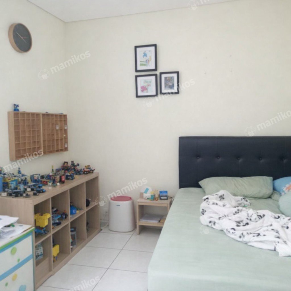 Rumah Sertifikat SHM 4 Kamar Tidur 2 Kamar Mandi Joglo Jakarta Barat - Photo 4