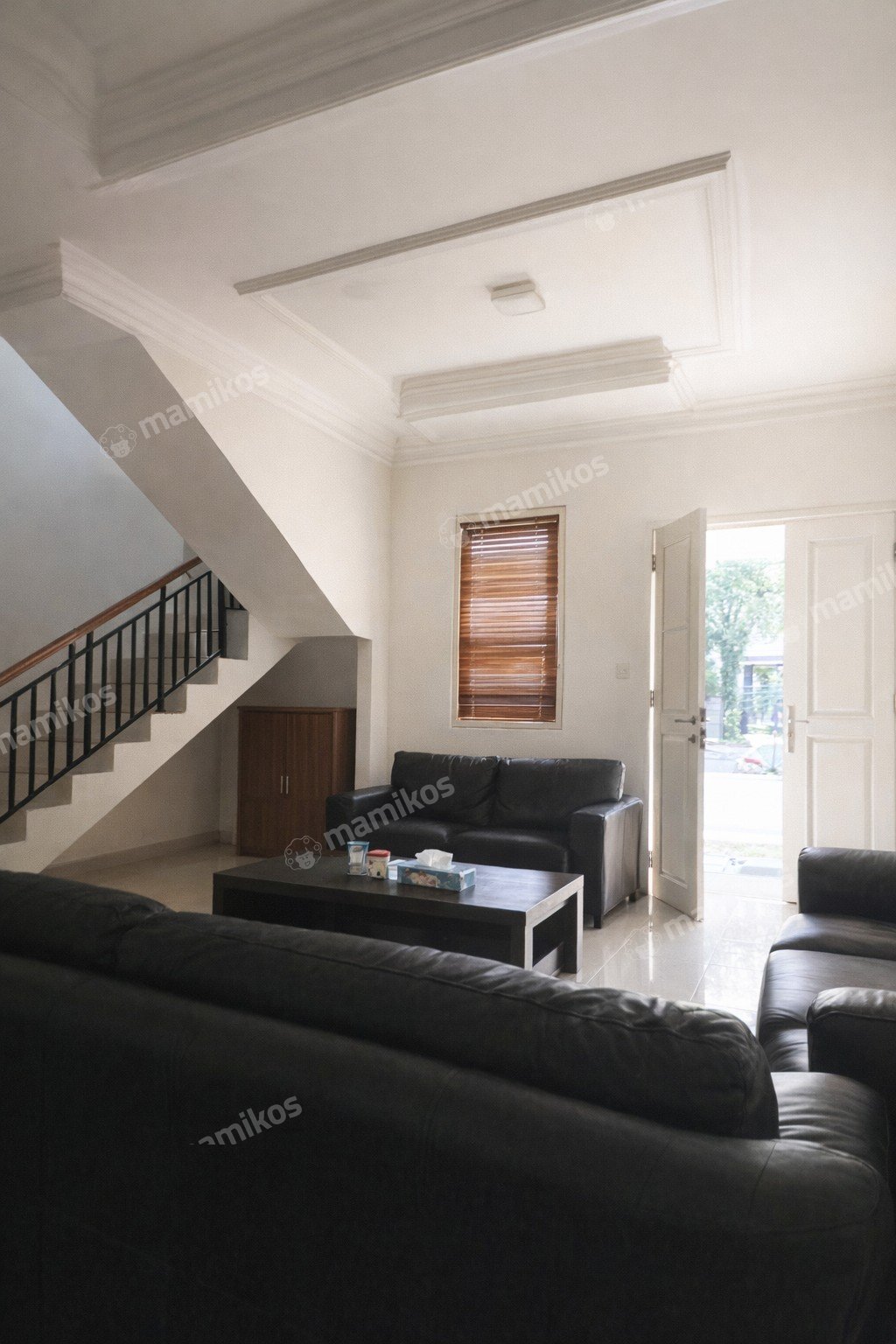Rumah Sertifikat PPJB 4 Kamar Tidur 3 Kamar Mandi Legenda Wisata Jakarta Timur - Photo 2