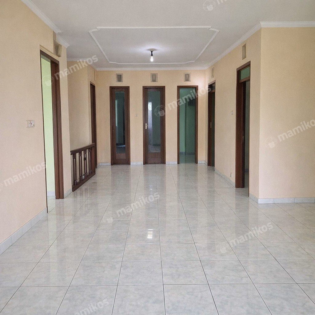 Rumah Sertifikat SHM 7 Kamar Tidur 4 Kamar Mandi Pulogebang Jakarta Timur - Photo 5