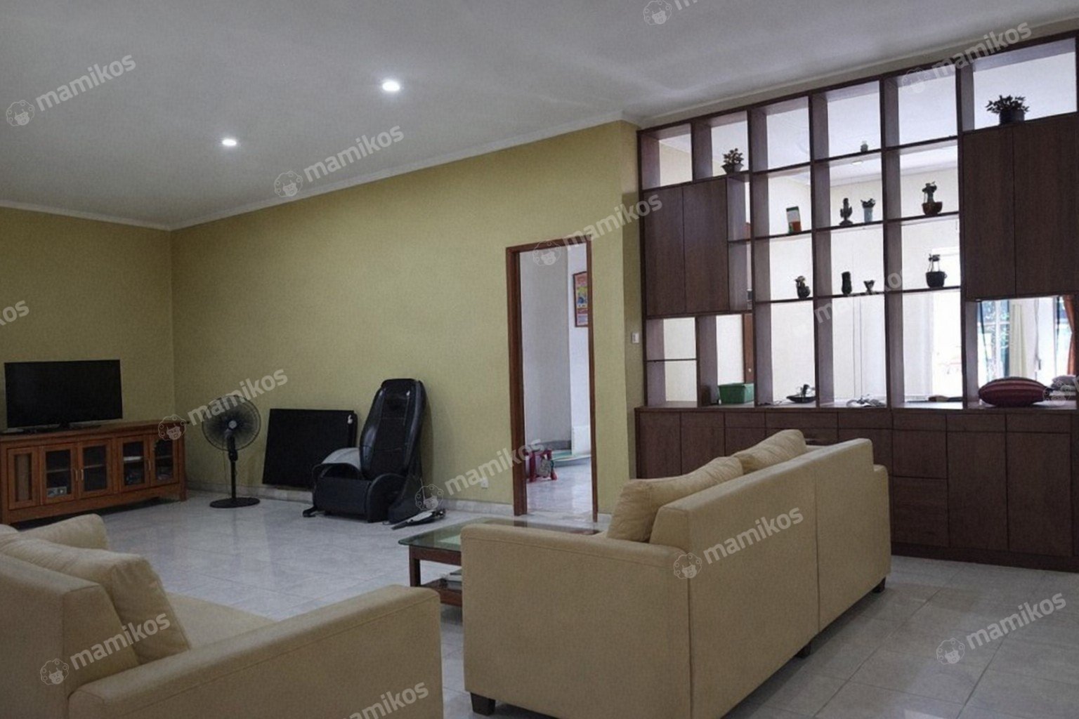 Rumah Sertifikat SHM 4 Kamar Tidur 7 Kamar Mandi Cipinang Jakarta Timur - Photo 2