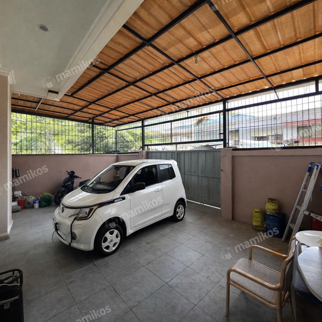 Rumah Sertifikat SHM 4 Kamar Tidur 3 Kamar Mandi Taman Ratu Jakarta Barat - Photo 3