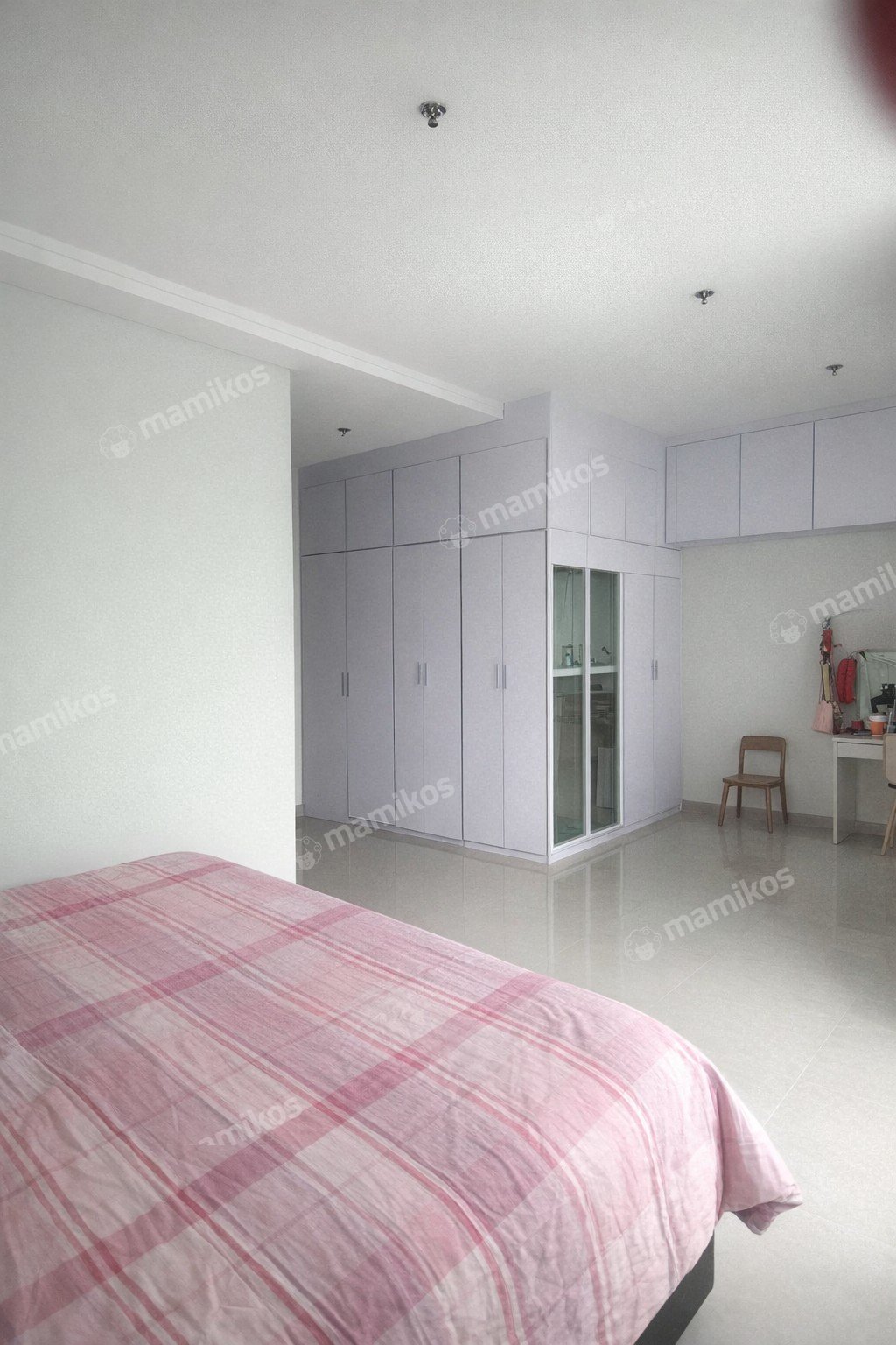 Rumah 4 Kamar Tidur 3 Kamar Mandi 2 Lantai Puri Mansion Jakarta Barat - Photo 4