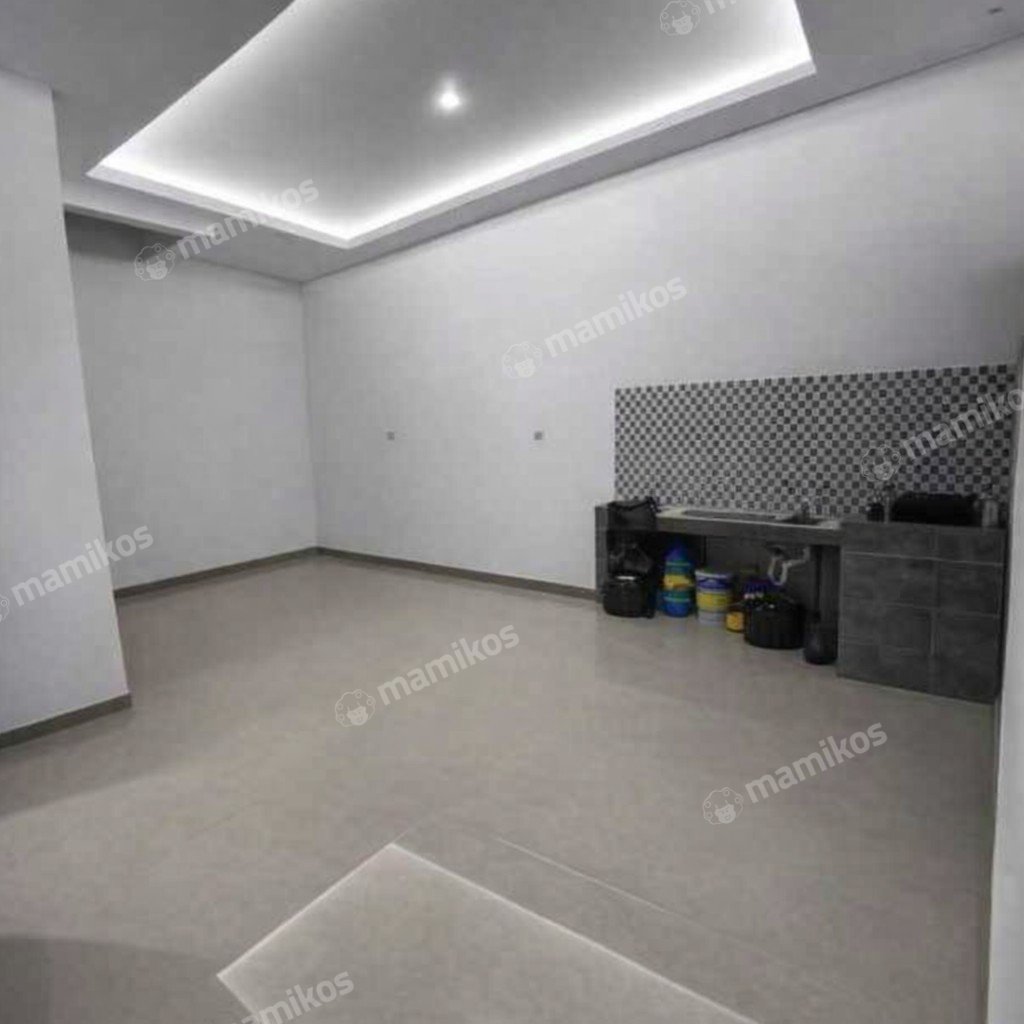 Rumah Sertifikat SHM 3 Kamar Tidur 3 Kamar Mandi Lubang Buaya Jakarta Timur - Photo 5