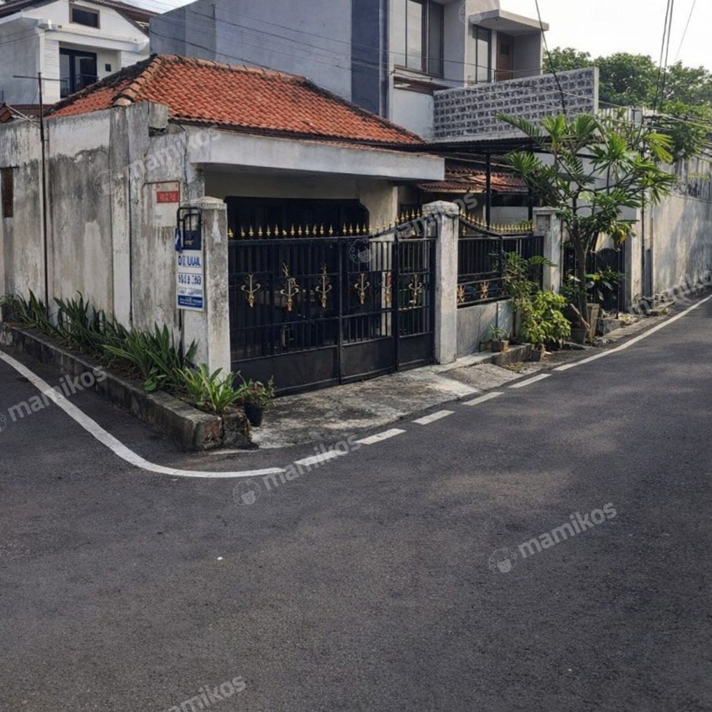 Rumah Sertifikat SHM 3 Kamar Tidur 1 Kamar Mandi Kemang Jakarta Selatan - Photo 5