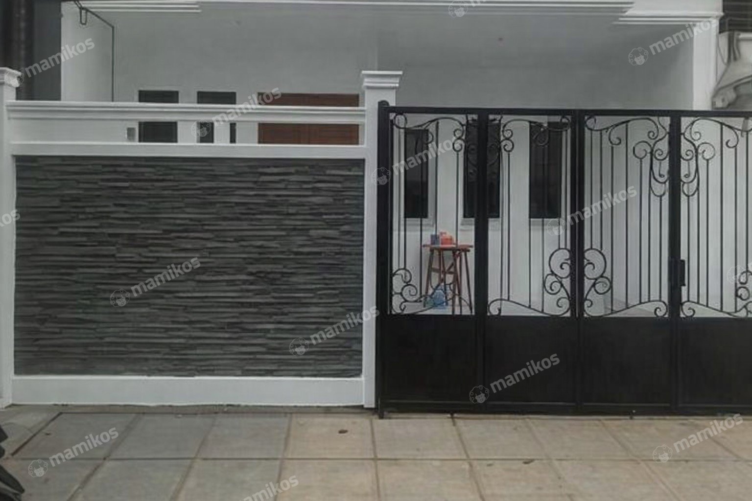 Rumah Sertifikat SHM 4 Kamar Tidur 3 Kamar Mandi Muara Karang Jakarta Utara