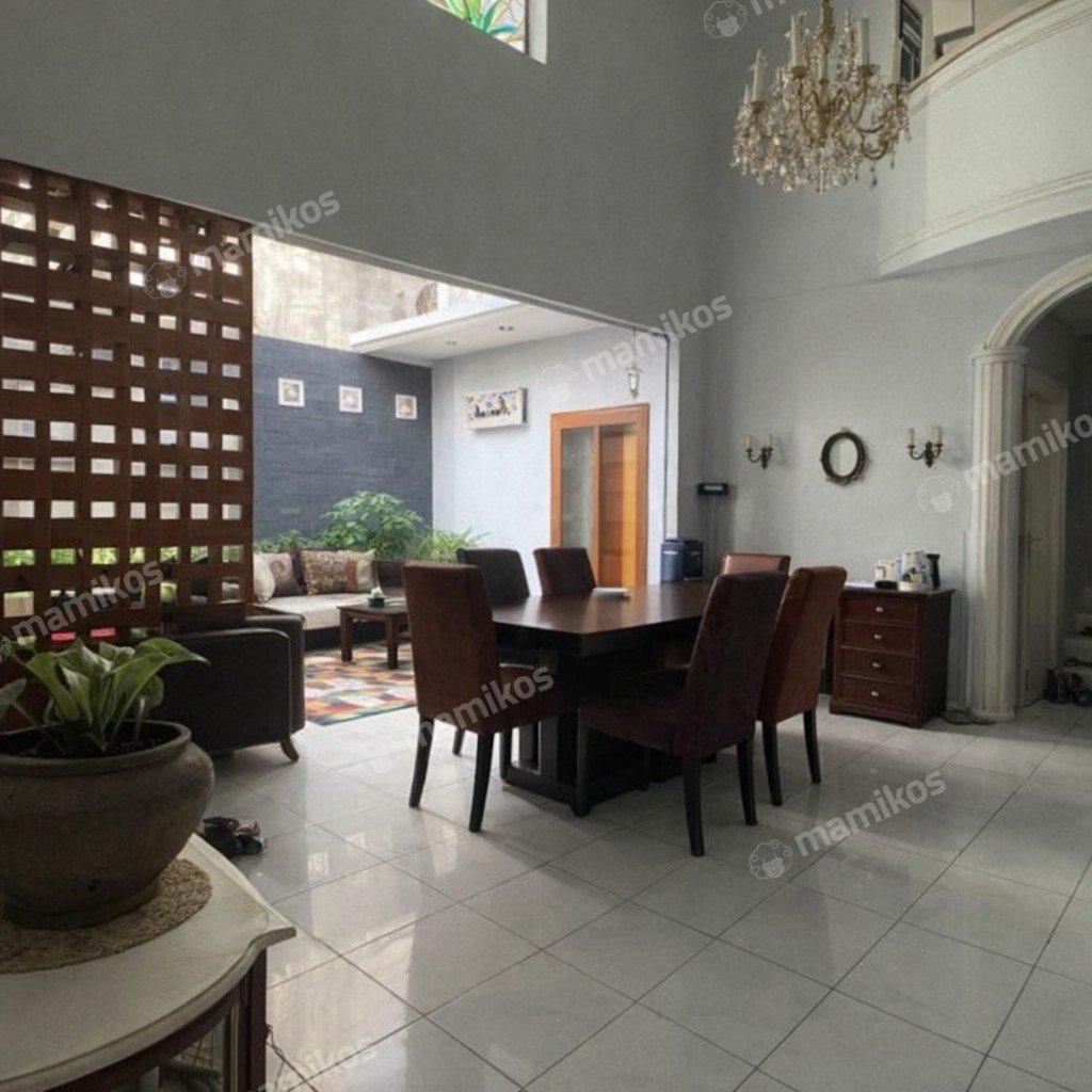 Rumah Sertifikat SHM 5 Kamar Tidur 5 Kamar Mandi Cinere Jakarta Selatan