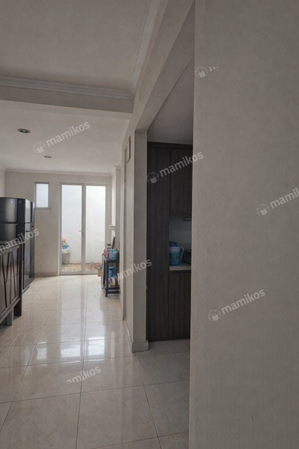 Rumah Sertifikat HGB 5 Kamar Tidur 2 Kamar Mandi Taman Palem Jakarta Barat - Photo 2