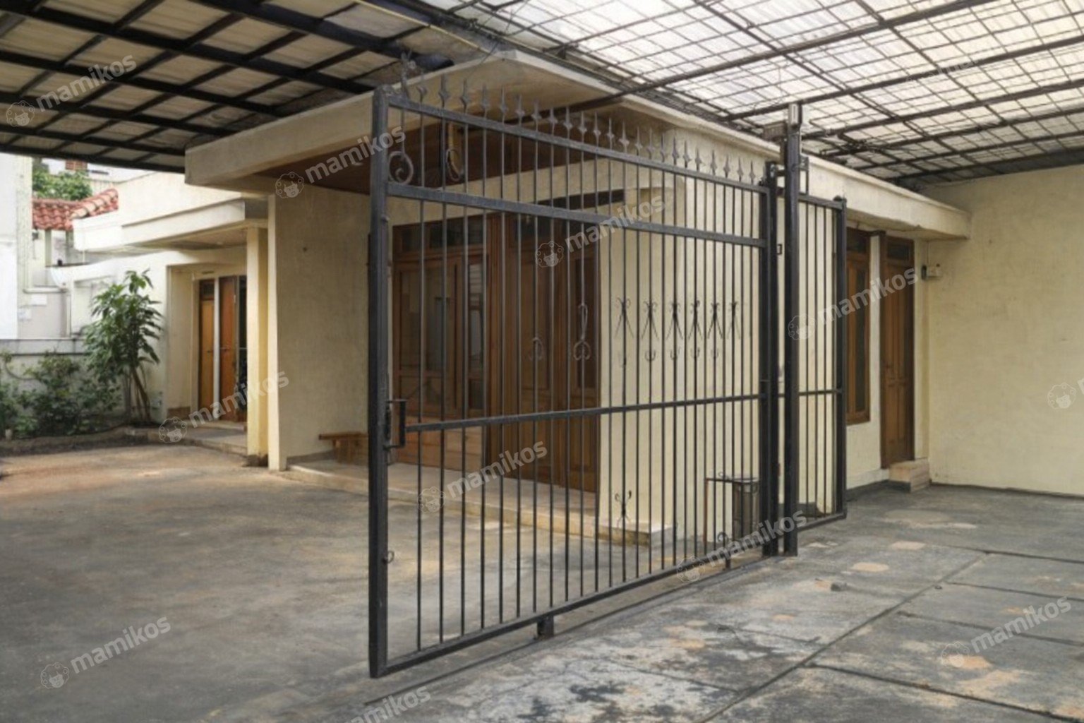 Rumah Sertifikat SHM 4 Kamar Tidur 3 Kamar Mandi Kebayoran Baru Jakarta Selatan - Photo 2