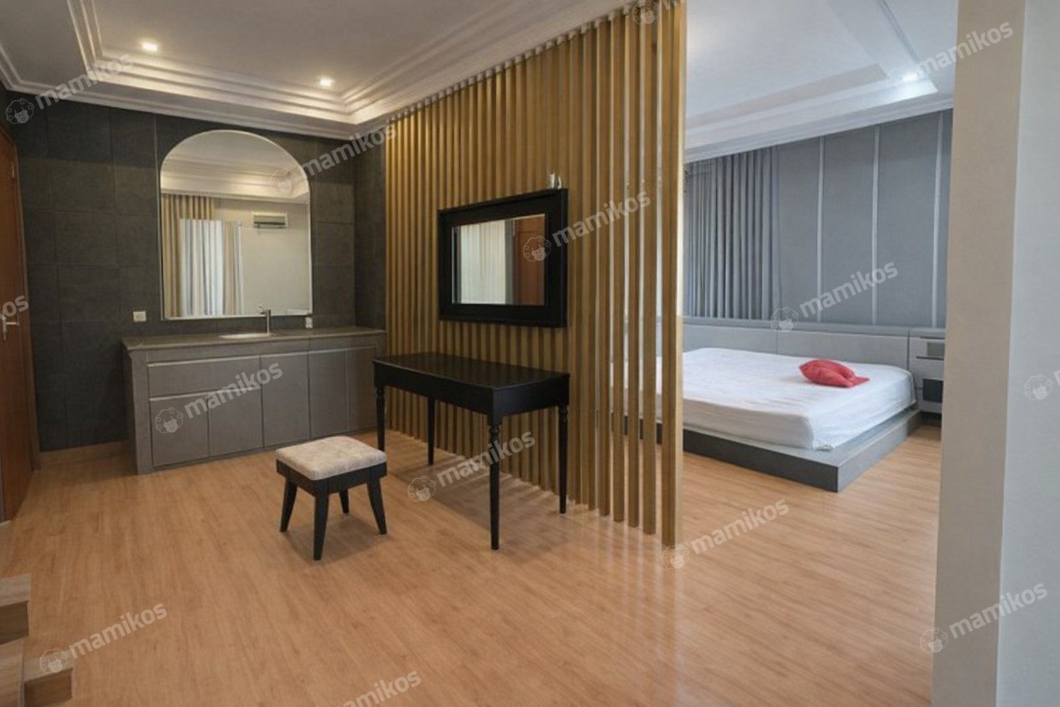 Rumah 5 Kamar Tidur 3 Kamar Mandi 1 Lantai Lebak Bulus Jakarta Selatan - Photo 3