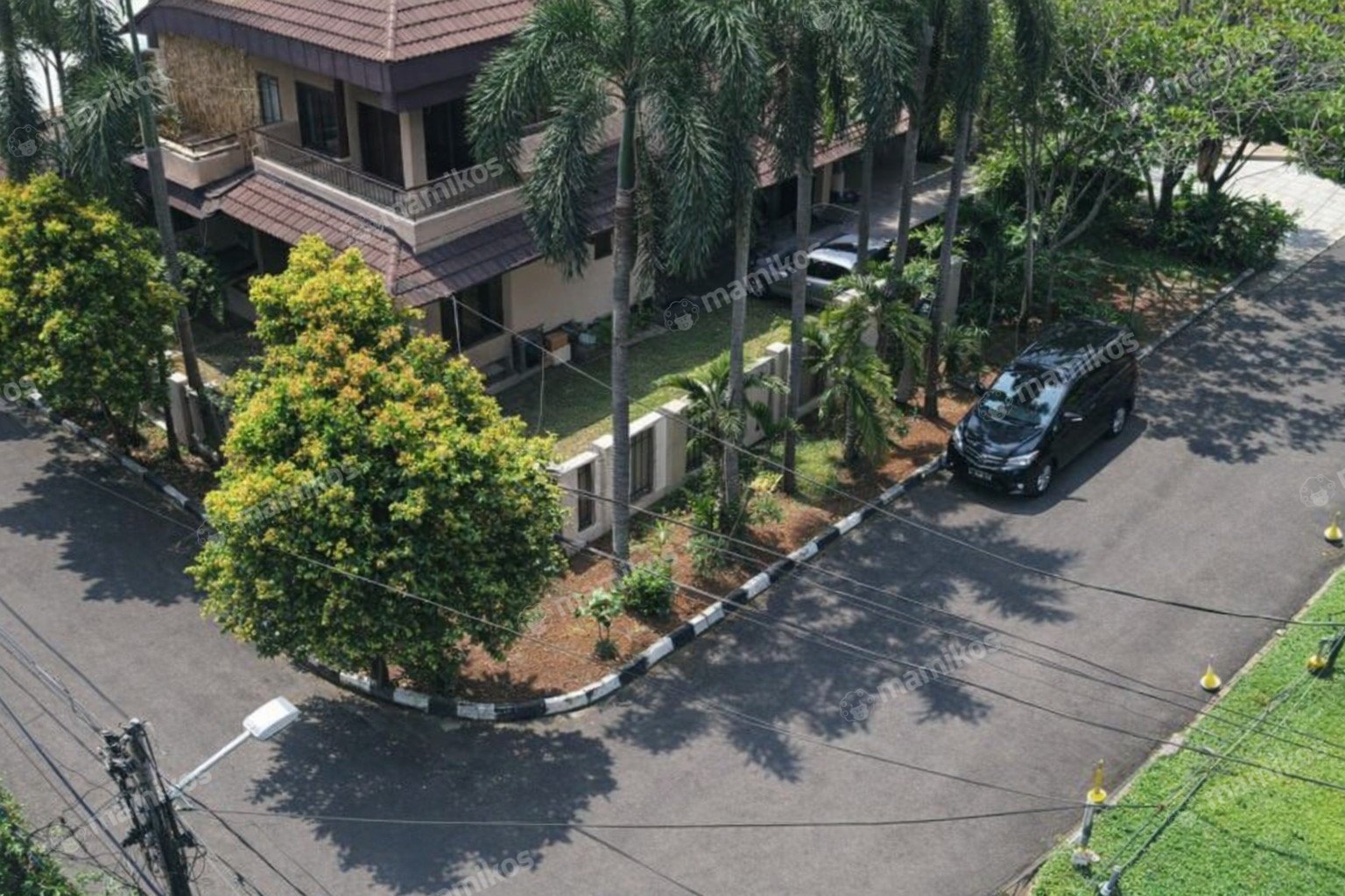 Rumah Sertifikat SHM 4 Kamar Tidur 4 Kamar Mandi Pondok Indah Jakarta Selatan