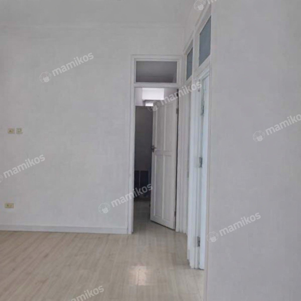 Rumah Sertifikat SHM 4 Kamar Tidur 3 Kamar Mandi Permata Buana Jakarta Barat - Photo 3