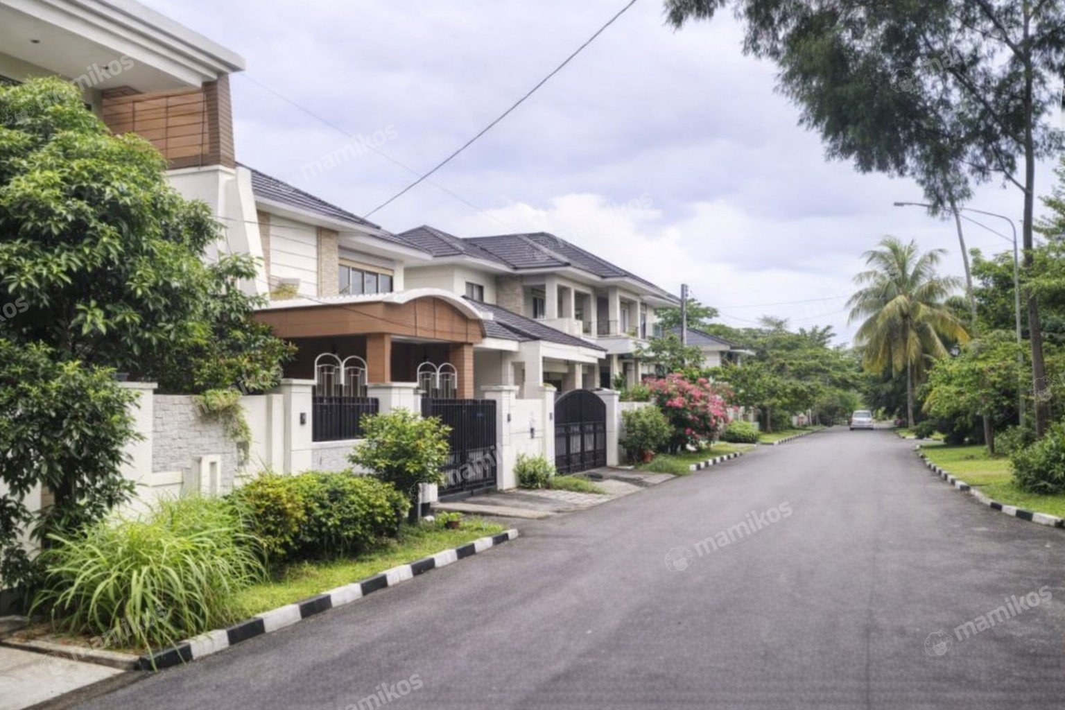 Rumah Sertifikat SHM 2 Lantai Kembangan Jakarta Barat - Photo 2