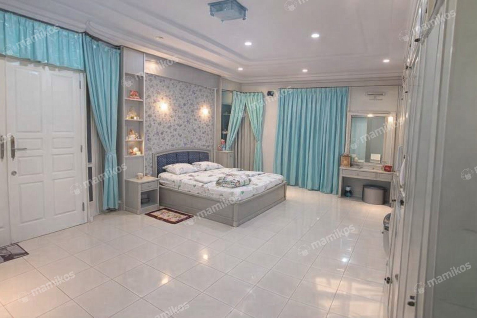 Rumah 4 Kamar Tidur 4 Kamar Mandi 2 Lantai Kalideres Jakarta Barat