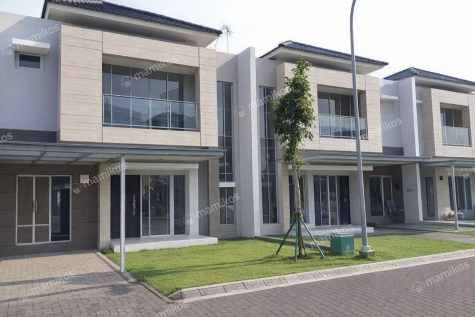Rumah Sertifikat HGB 3 Kamar Tidur 3 Kamar Mandi Pantai Indah Kapuk Jakarta Utara