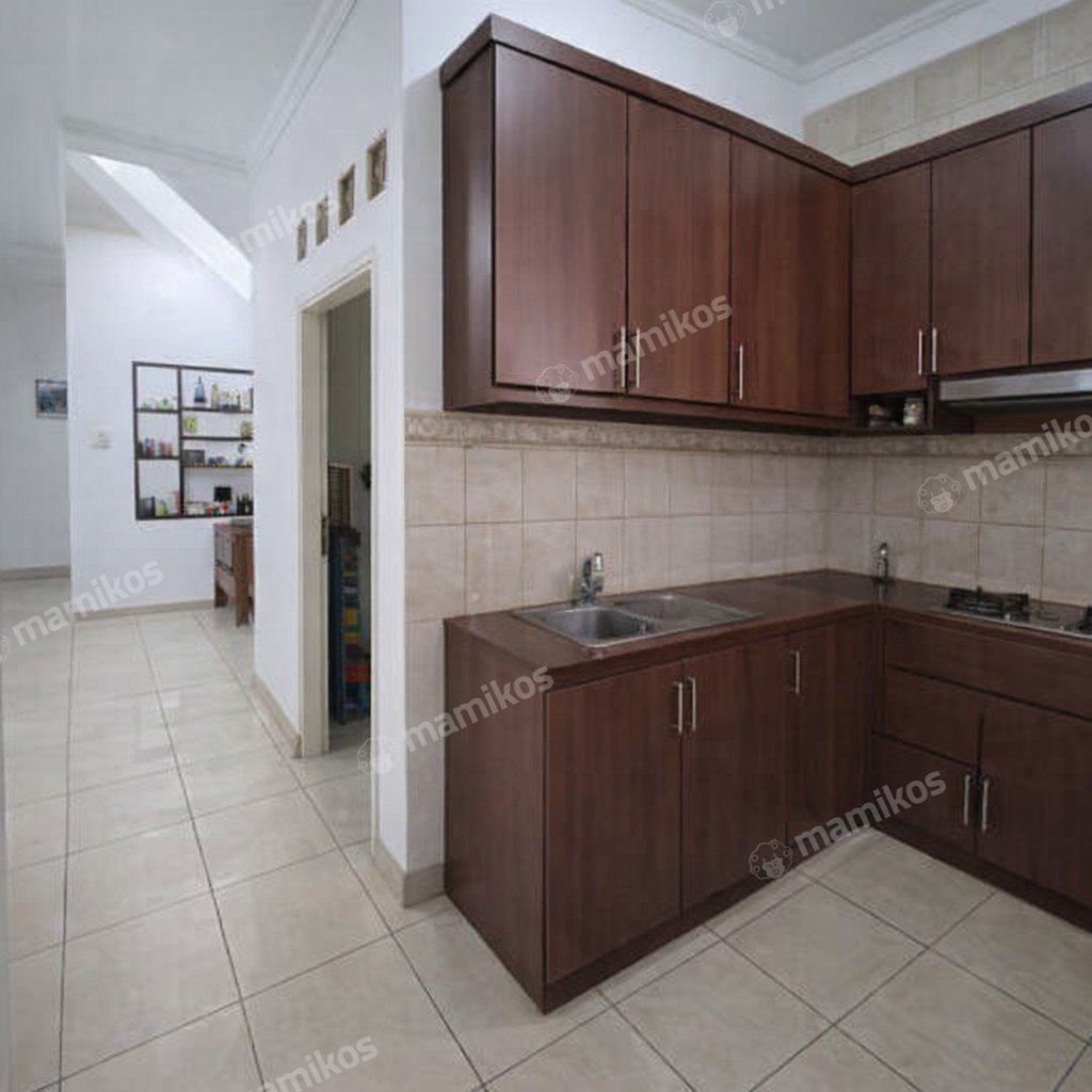 Rumah Sertifikat SHM 4 Kamar Tidur 2 Kamar Mandi Taman Ratu Jakarta Barat - Photo 3