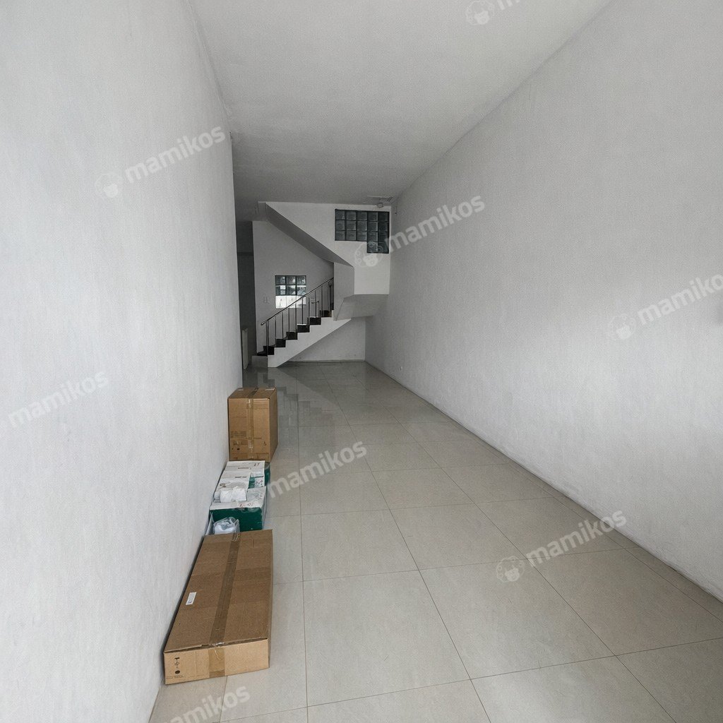Rumah Sertifikat SHM 6 Kamar Tidur 3 Kamar Mandi Kelapa Gading Jakarta Utara - Photo 2