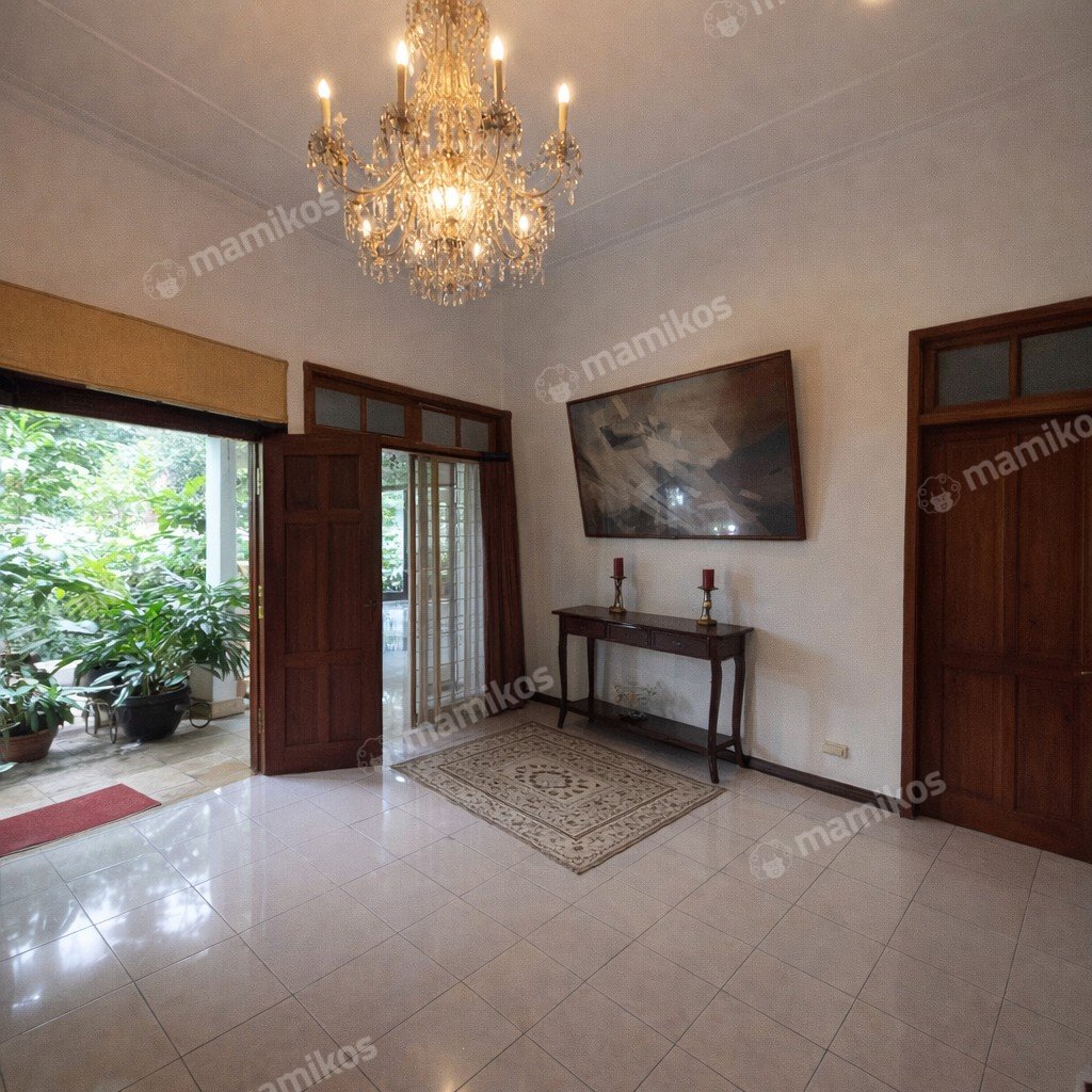 Rumah Sertifikat SHM 4 Kamar Tidur 4 Kamar Mandi Kebayoran Baru Jakarta Selatan - Photo 2