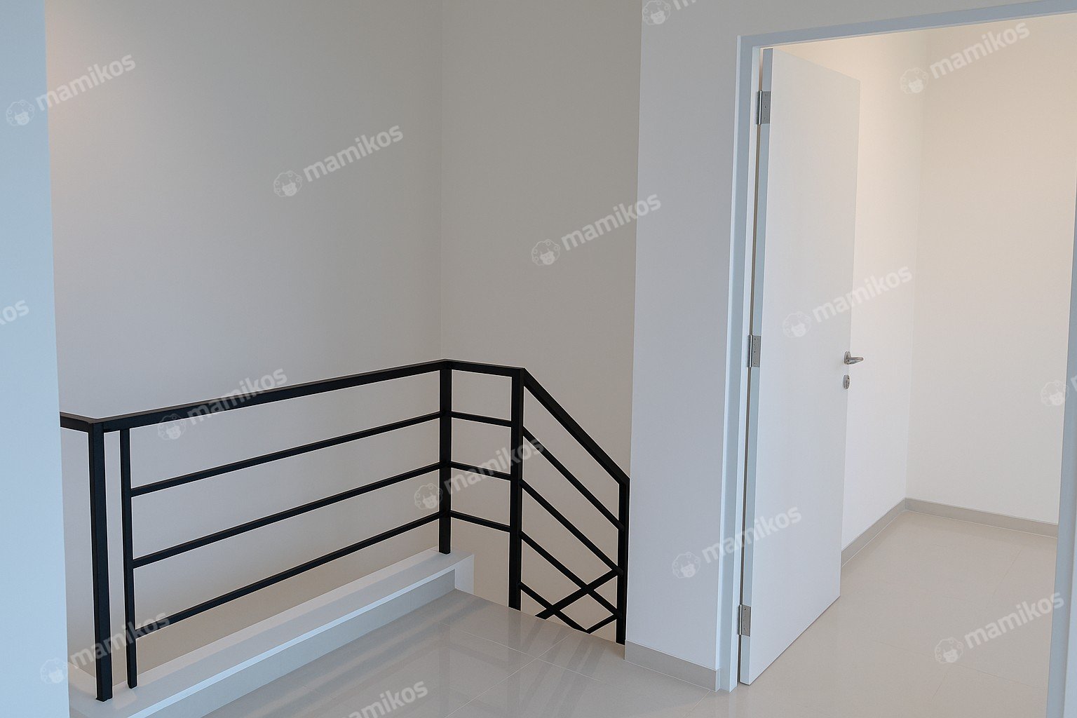 Rumah Sertifikat SHM 3 Kamar Tidur 3 Kamar Mandi Kelapa Gading Jakarta Utara - Photo 2
