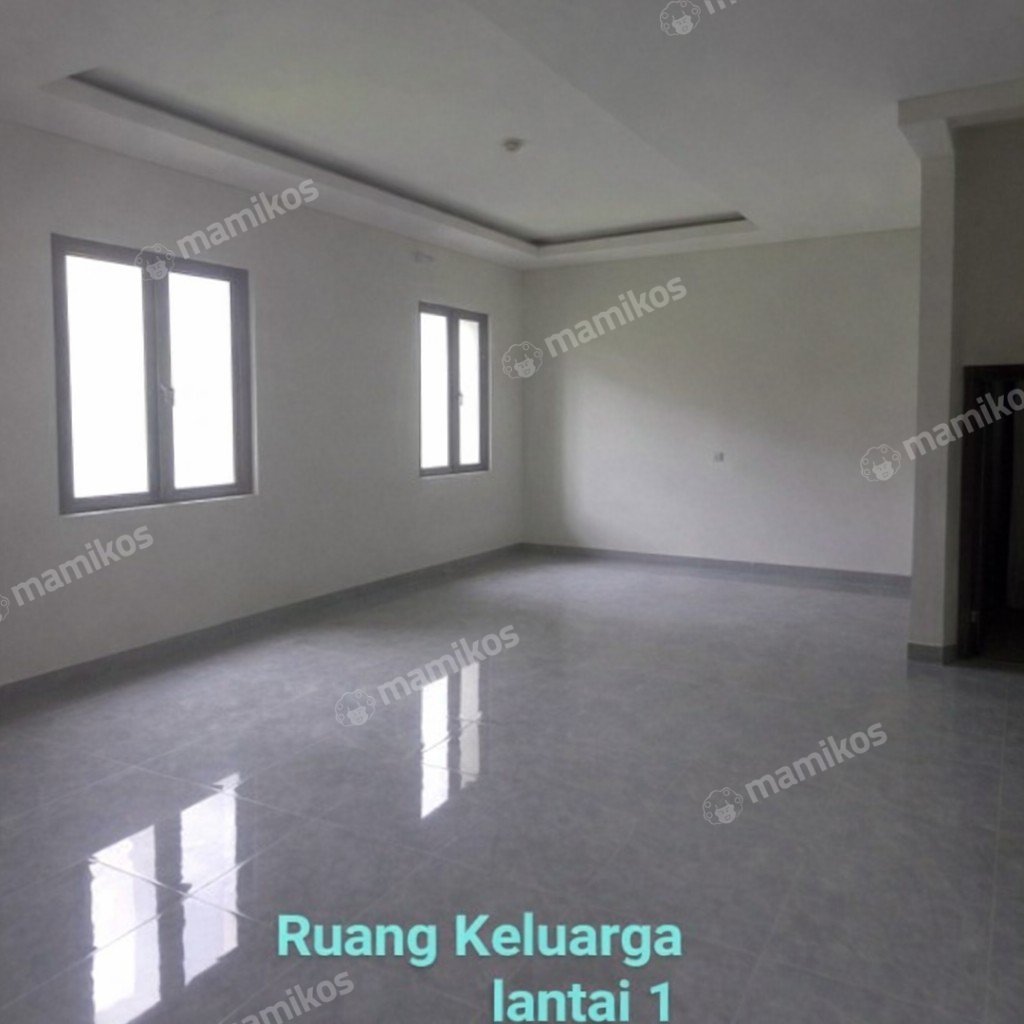 Rumah Sertifikat SHM 7 Kamar Tidur 4 Kamar Mandi Kota Wisata Jakarta Timur - Photo 3