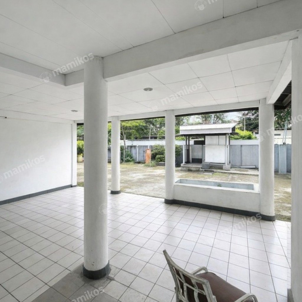 Rumah Sertifikat SHM 6 Kamar Tidur 4 Kamar Mandi Senayan Jakarta Selatan - Photo 4