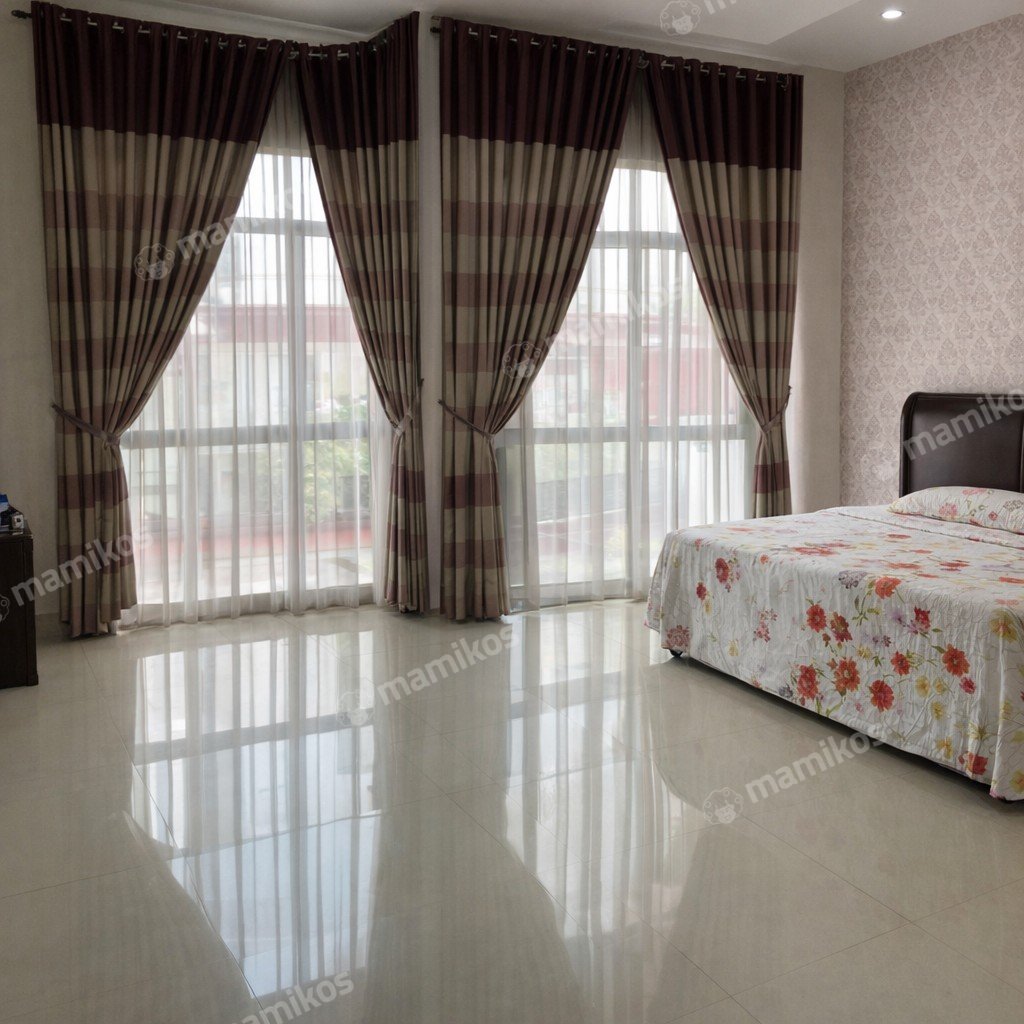 Rumah Sertifikat SHM 4 Kamar Tidur 3 Kamar Mandi Kebon Jeruk Jakarta Barat - Photo 4