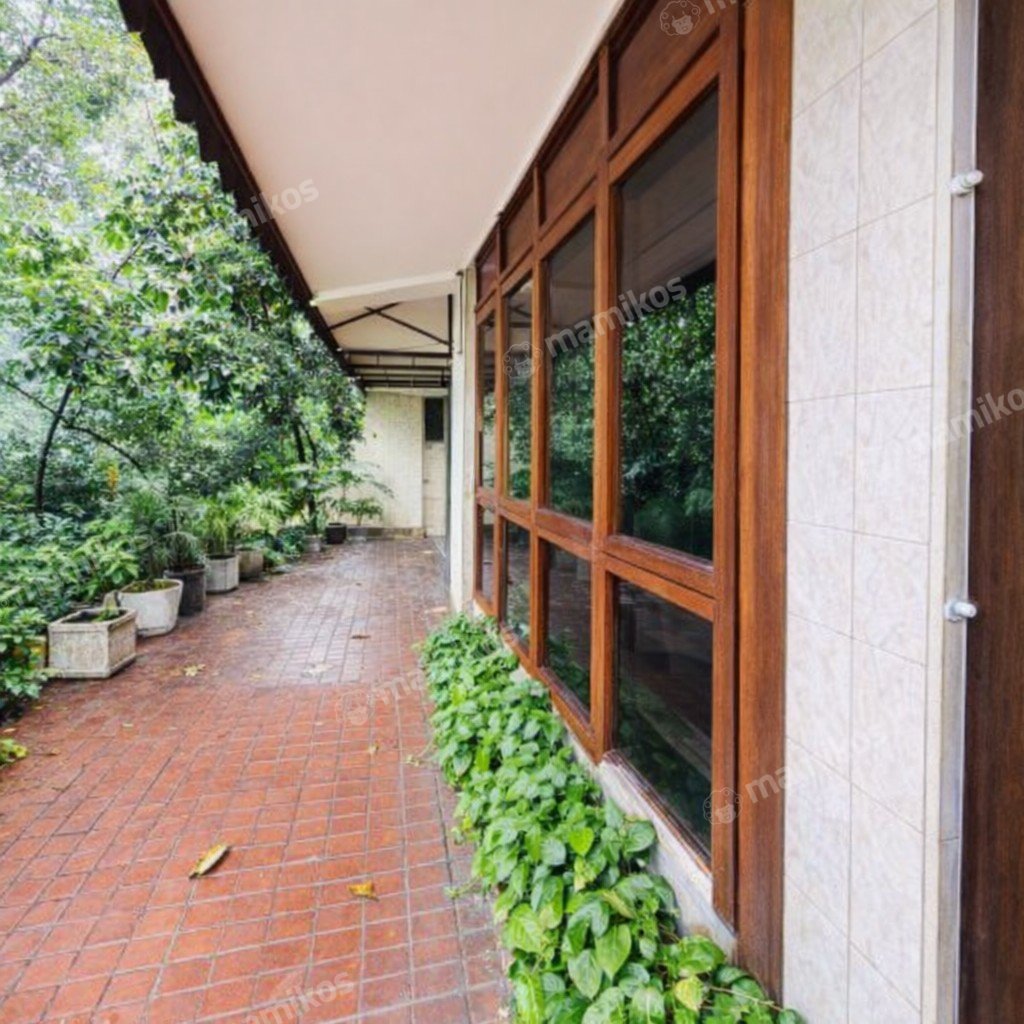 Rumah Sertifikat SHM 6 Kamar Tidur 4 Kamar Mandi Pondok Indah Jakarta Selatan - Photo 5