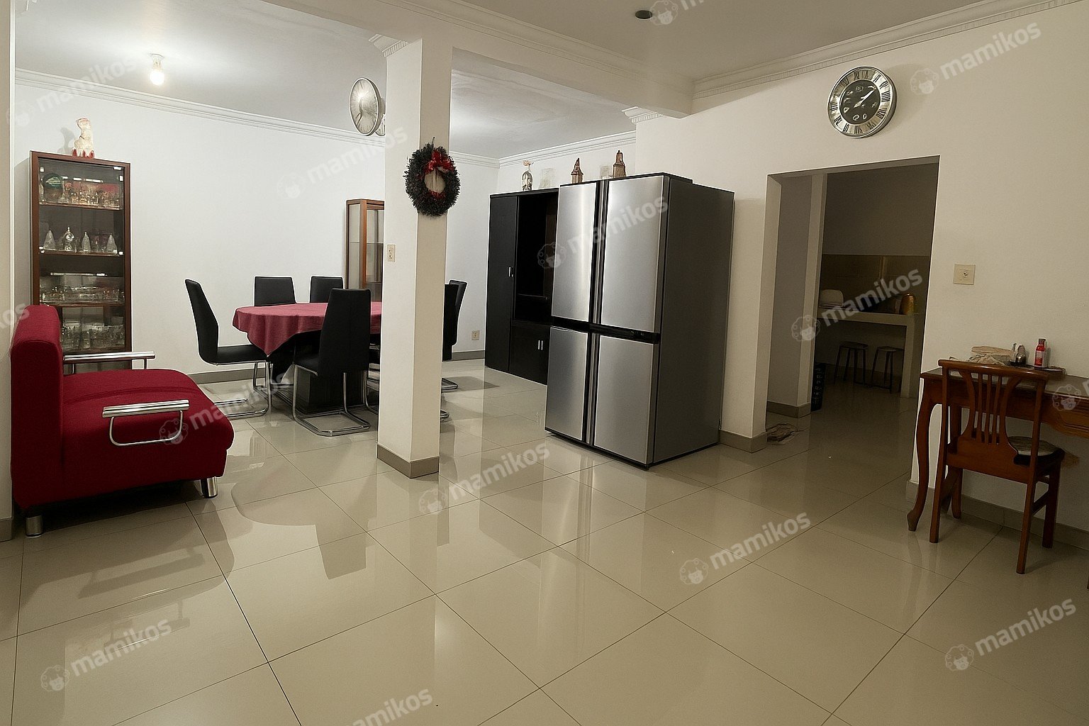 Rumah 6 Kamar Tidur 5 Kamar Mandi 2 Lantai Sunter Jakarta Utara