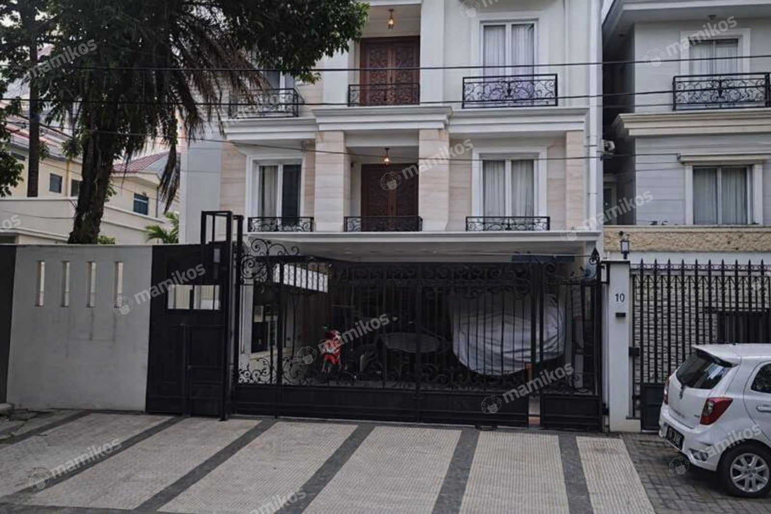 Rumah Sertifikat SHM 3 Kamar Tidur 3 Kamar Mandi Pondok Indah Jakarta Selatan