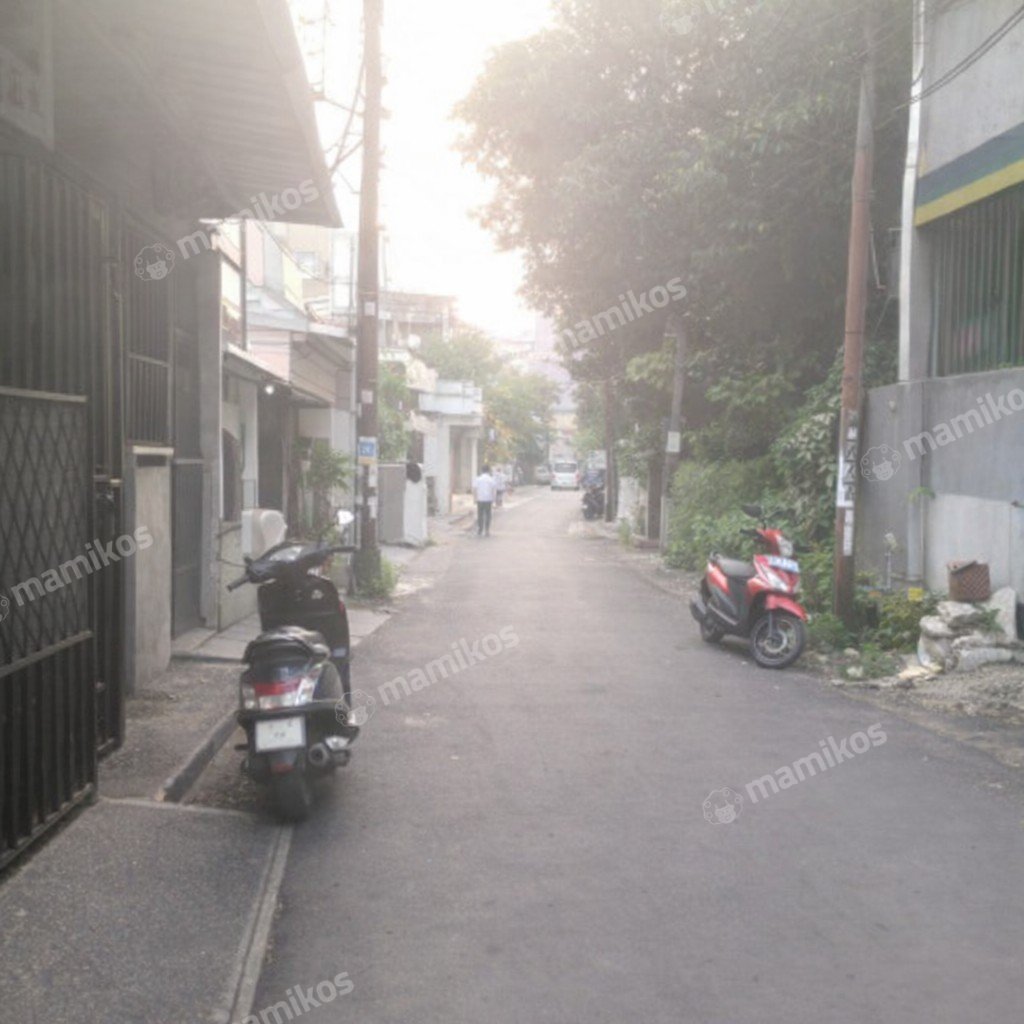 Rumah Sertifikat SHM 29 Kamar Tidur 29 Kamar Mandi Tomang Jakarta Barat - Photo 2