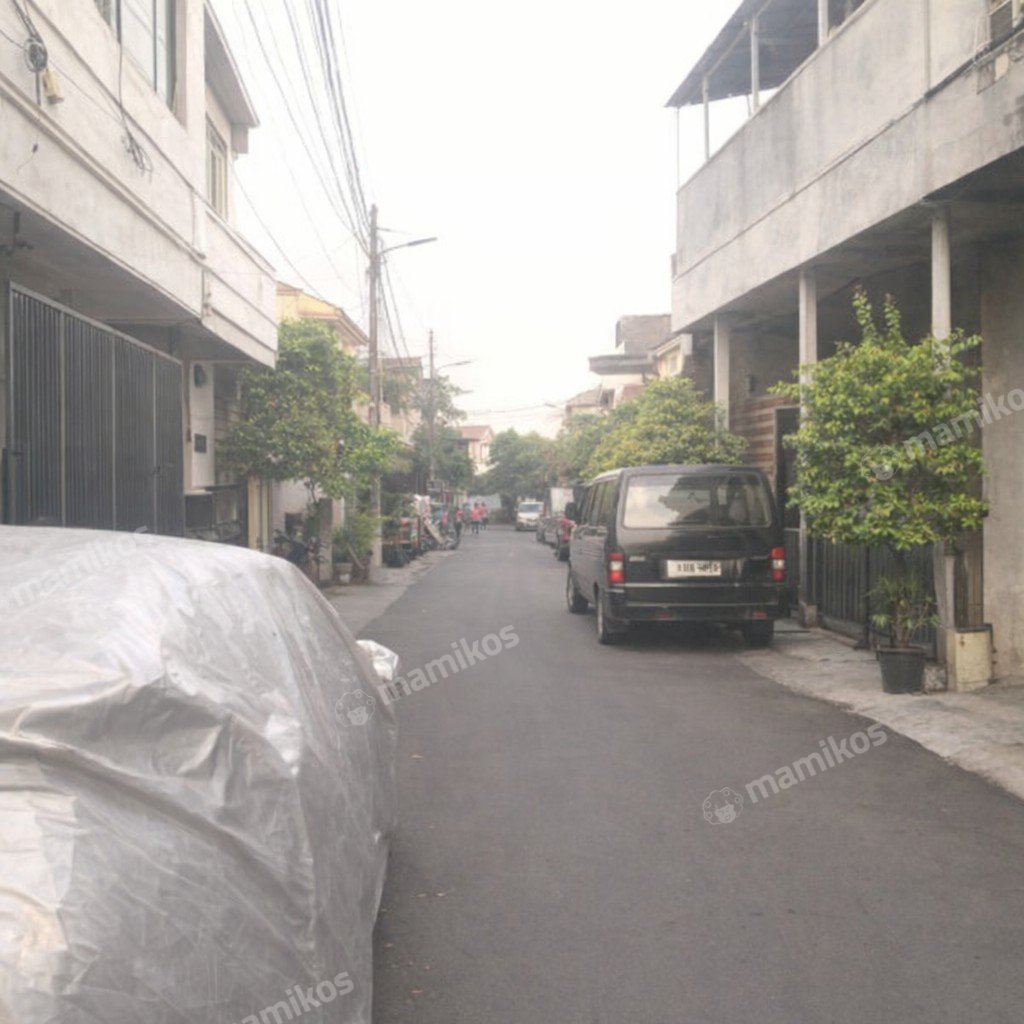 Rumah Sertifikat SHM 29 Kamar Tidur 29 Kamar Mandi Tomang Jakarta Barat - Photo 3