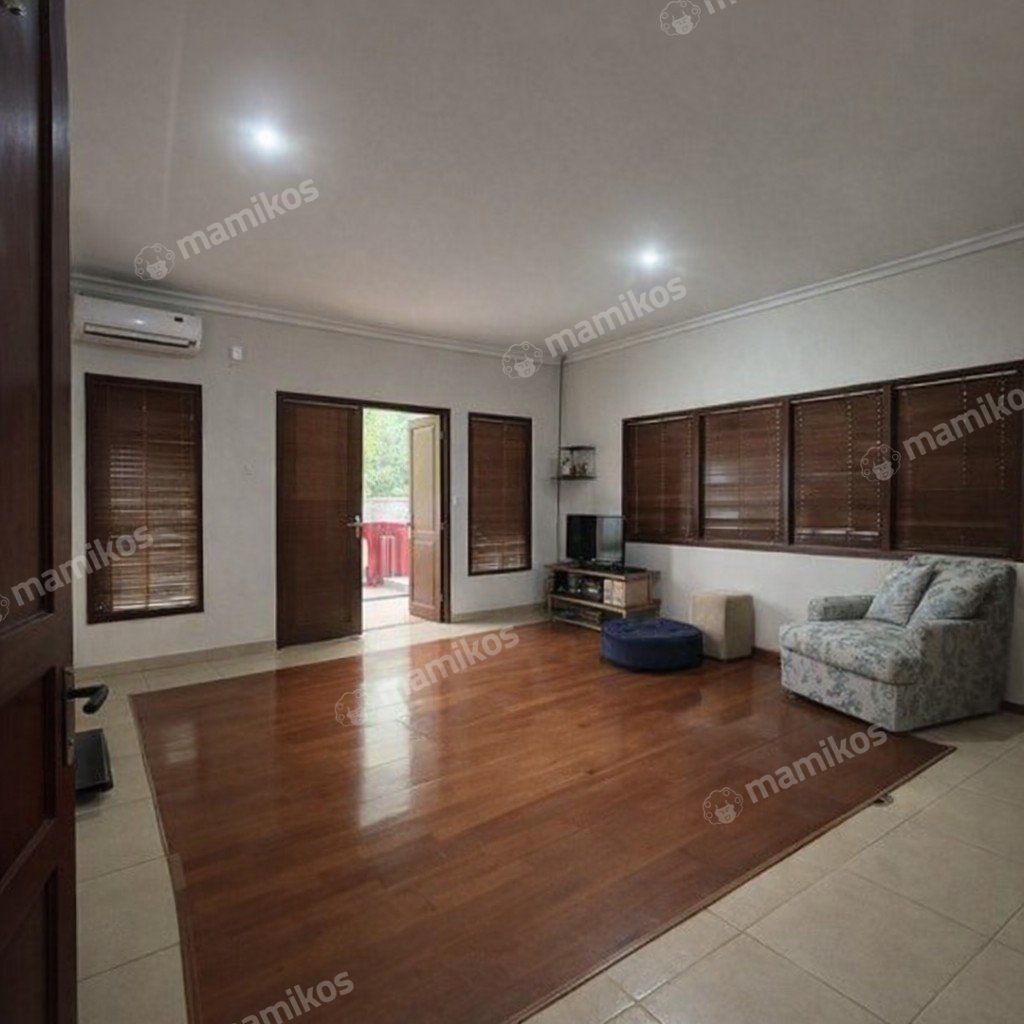 Rumah 4 Kamar Tidur 4 Kamar Mandi Cibubur Jakarta Timur - Photo 5